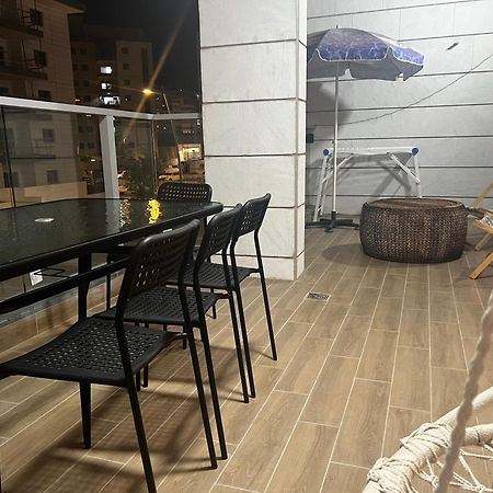 New Apt With A Big Balcony At Karmei Gat Qiryat Gat Exterior photo